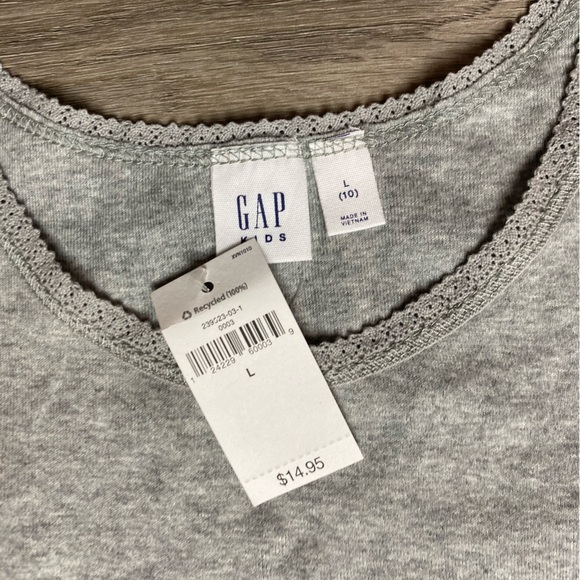 All In Motion Blue & Purple Patterned Shorts w/ Gap Gray Tank Girl’s Large 10/12 - Picture 3 of 4